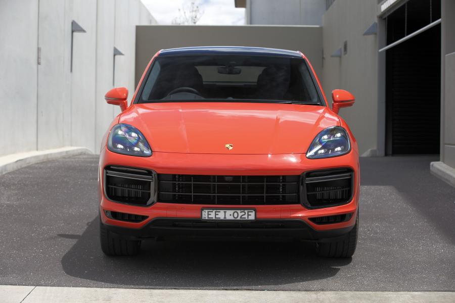  Porsche Cayenne Turbo Coupe 2019 года  (AU) (фото 36 из 40)